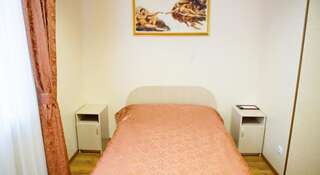 Мини-отель Оскар Переславль-Залесский Улучшенный двухместный номер с 1 кроватью или 2 отдельными кроватями-3